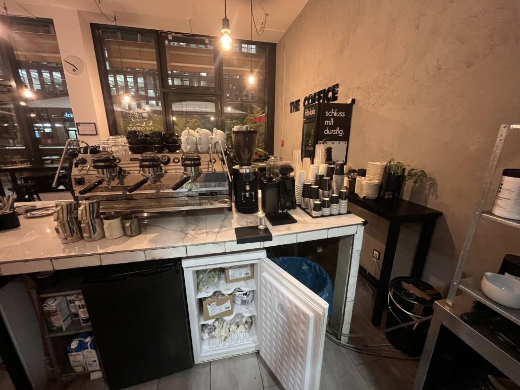 Maschine & Becher & TK